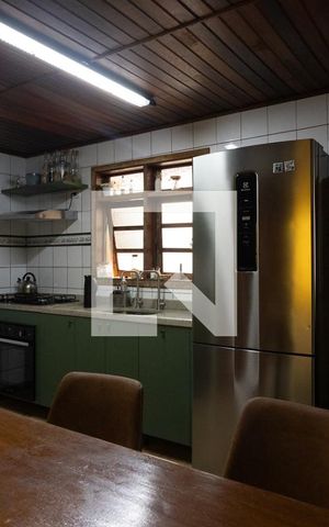 Casa à venda com 350m², 3 quartos e 5 vagas Casa à venda com 350m², 3 quartos e 5 vagasCozinha - Casa 1