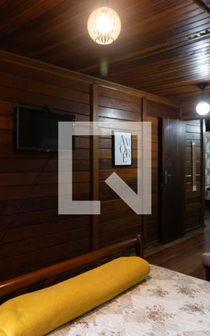 Casa à venda com 350m², 3 quartos e 5 vagas Casa à venda com 350m², 3 quartos e 5 vagasSuíte - Casa 1