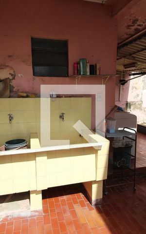 Casa para alugar com 255m², 3 quartos e 2 vagasÁrea de Serviço 1