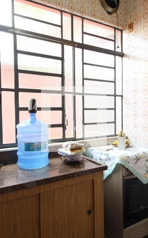 Casa para alugar com 255m², 3 quartos e 2 vagasCozinha