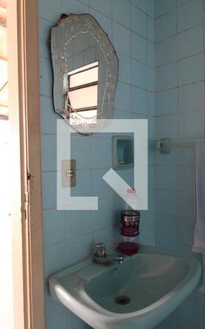 Casa para alugar com 255m², 3 quartos e 2 vagasBanheiro de Serviço