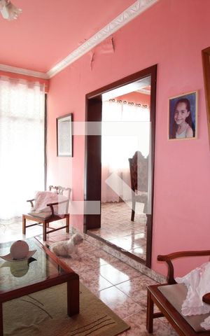 Casa para alugar com 255m², 3 quartos e 2 vagasSala de TV