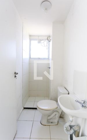 Apartamento à venda com 40m², 2 quartos e 1 vaga Apartamento à venda com 40m², 2 quartos e 1 vagaBanheiro