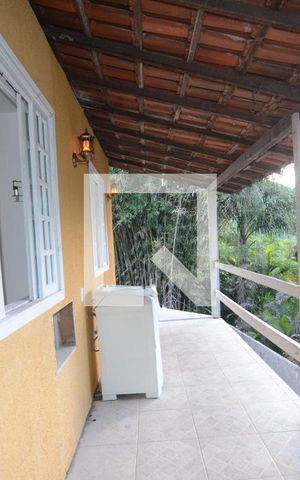 Casa para alugar com 40m², 1 quarto e sem vagaÁrea de Serviço