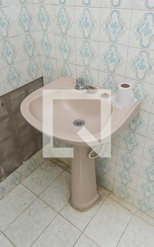 Apartamento para alugar com 110m², 2 quartos e sem vaga Apartamento para alugar com 110m², 2 quartos e sem vagaBanheiro