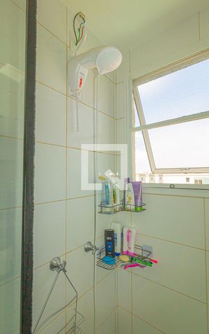 Apartamento à venda com 45m², 2 quartos e 1 vaga Apartamento à venda com 45m², 2 quartos e 1 vagaBanheiro