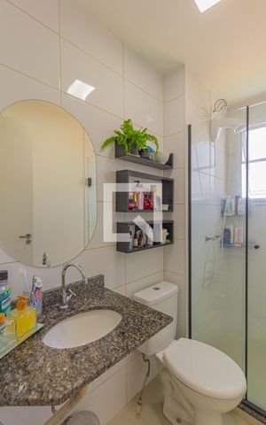Apartamento à venda com 45m², 2 quartos e 1 vaga Apartamento à venda com 45m², 2 quartos e 1 vagaBanheiro
