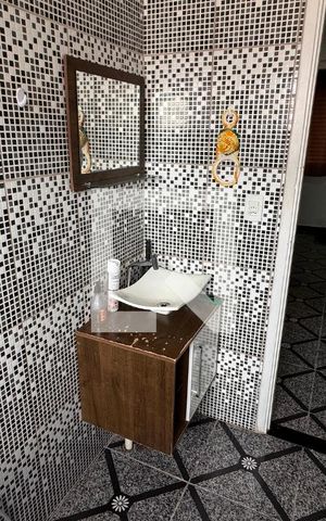 Apartamento à venda com 74m², 3 quartos e 1 vaga Apartamento à venda com 74m², 3 quartos e 1 vagaBanheiro
