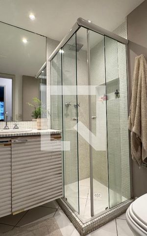 Apartamento à venda com 85m², 2 quartos e 1 vaga Apartamento à venda com 85m², 2 quartos e 1 vagaBanheiro Social