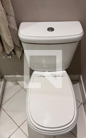 Apartamento à venda com 85m², 2 quartos e 1 vaga Apartamento à venda com 85m², 2 quartos e 1 vagaBanheiro Social
