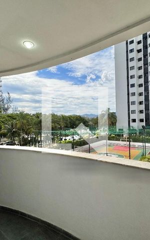 Apartamento à venda com 85m², 2 quartos e 1 vaga Apartamento à venda com 85m², 2 quartos e 1 vagaVaranda