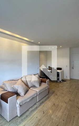 Apartamento à venda com 85m², 2 quartos e 1 vaga Apartamento à venda com 85m², 2 quartos e 1 vagaSala