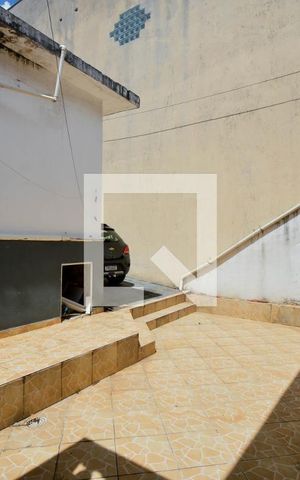 Casa para alugar com 250m², 3 quartos e 3 vagasQuintal