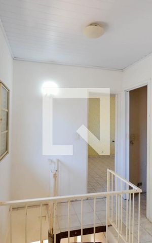 Casa para alugar com 250m², 3 quartos e 3 vagasCorredor 
