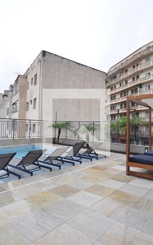 Studio à venda com 26m², 1 quarto e sem vagaÁrea comum - Piscina