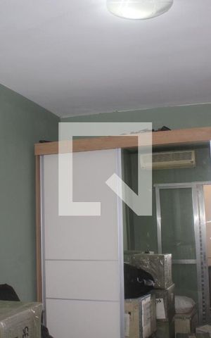 Casa à venda com 190m², 3 quartos e 2 vagasSuíte