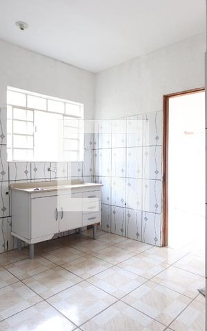Casa para alugar com 40m², 1 quarto e sem vagaCozinha