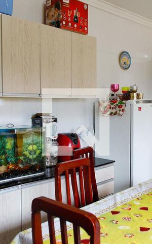 Casa à venda com 190m², 3 quartos e 2 vagas Casa à venda com 190m², 3 quartos e 2 vagasCozinha
