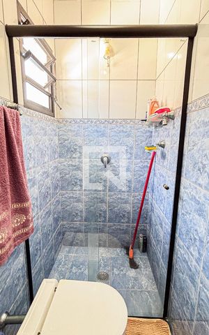 Casa à venda com 250m², 3 quartos e 2 vagas Casa à venda com 250m², 3 quartos e 2 vagasBanheiro da Suíte 2