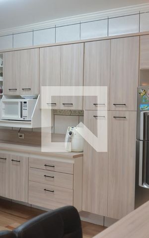 Casa à venda com 215m², 4 quartos e 2 vagasCozinha