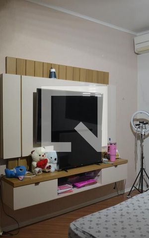 Casa à venda com 215m², 4 quartos e 2 vagasQuarto 1