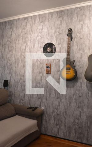 Casa à venda com 215m², 4 quartos e 2 vagasSala
