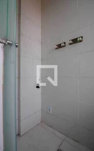 Apartamento à venda com 65m², 2 quartos e 1 vaga Apartamento à venda com 65m², 2 quartos e 1 vagaÁrea de Serviço