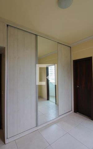 Apartamento à venda com 65m², 2 quartos e 1 vaga Apartamento à venda com 65m², 2 quartos e 1 vagaSuíte