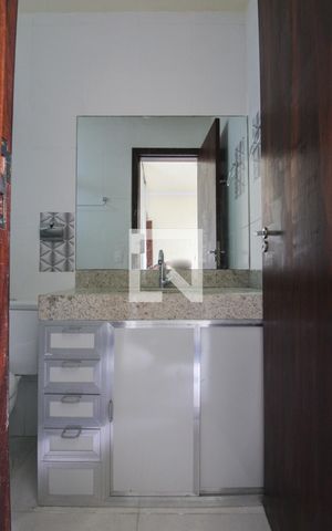 Apartamento à venda com 65m², 2 quartos e 1 vaga Apartamento à venda com 65m², 2 quartos e 1 vagaBanheiro da Suíte