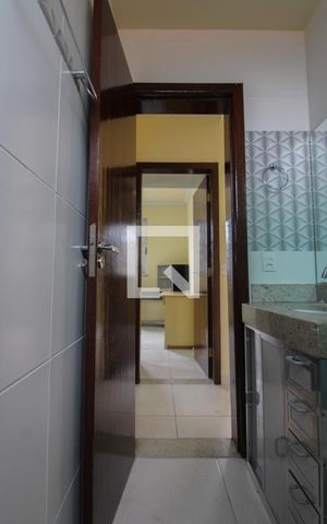 Apartamento à venda com 65m², 2 quartos e 1 vaga Apartamento à venda com 65m², 2 quartos e 1 vagaBanheiro Social