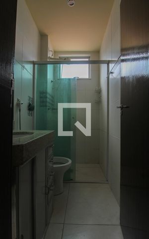 Apartamento à venda com 65m², 2 quartos e 1 vaga Apartamento à venda com 65m², 2 quartos e 1 vagaBanheiro Social