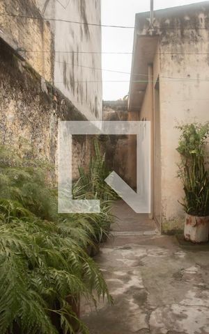 Casa à venda com 150m², 2 quartos e 2 vagasQuintal