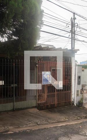 Casa à venda com 150m², 2 quartos e 2 vagasFrente
