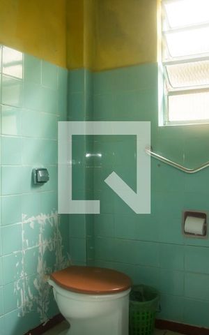 Casa à venda com 150m², 2 quartos e 2 vagasBanheiro