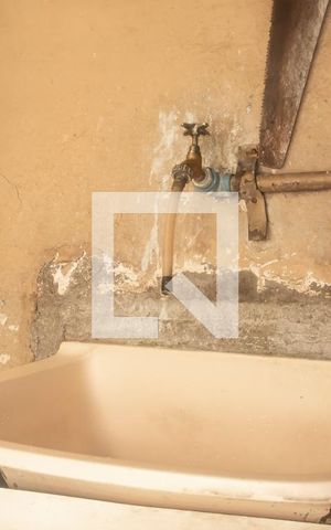 Casa à venda com 150m², 2 quartos e 2 vagasÁrea de Serviço