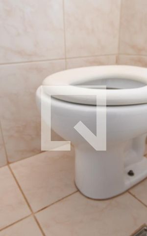 Casa de condomínio à venda com 500m², 3 quartos e 4 vagasBanheiro 2