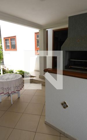 Casa de condomínio à venda com 500m², 3 quartos e 4 vagasChurrasqueira