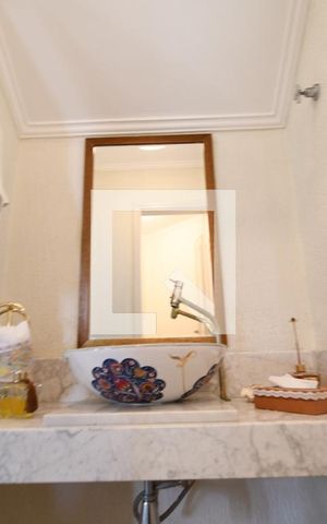 Casa de condomínio à venda com 500m², 3 quartos e 4 vagasLavabo