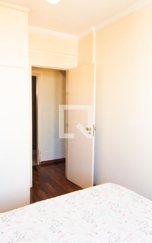 Apartamento à venda com 104m², 3 quartos e 2 vagas Apartamento à venda com 104m², 3 quartos e 2 vagasQuarto 1