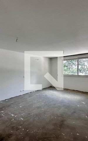 Casa à venda com 712m², 4 quartos e 4 vagas Casa à venda com 712m², 4 quartos e 4 vagasSuíte 4