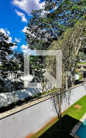 Casa à venda com 712m², 4 quartos e 4 vagas Casa à venda com 712m², 4 quartos e 4 vagasVista Suíte 4