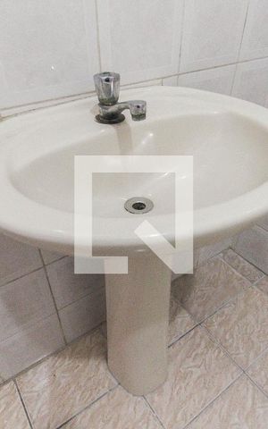 Casa à venda com 180m², 4 quartos e 2 vagasBanheiro Edícula