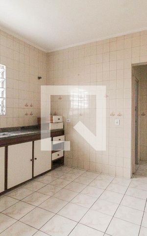 Casa à venda com 180m², 4 quartos e 2 vagasCozinha
