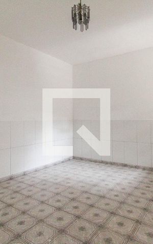 Casa à venda com 180m², 4 quartos e 2 vagasQuarto Edícula