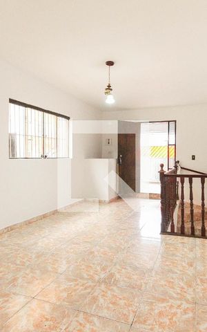 Casa à venda com 180m², 4 quartos e 2 vagasSala