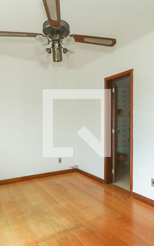 Apartamento à venda com 101m², 3 quartos e 1 vaga Apartamento à venda com 101m², 3 quartos e 1 vagaQuarto Suíte