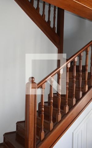 Apartamento à venda com 578m², 5 quartos e 2 vagasEscada