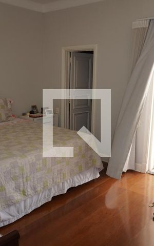Apartamento à venda com 578m², 5 quartos e 2 vagasQuarto 3