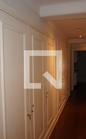 Apartamento à venda com 578m², 5 quartos e 2 vagasCorredor dos Quartos