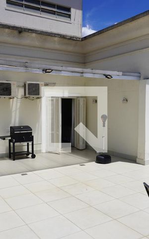 Apartamento à venda com 578m², 5 quartos e 2 vagasSacada do Quarto 3